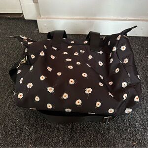 Overnight duffle bag